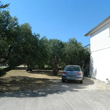 Rogoznica 15005a Apartamento